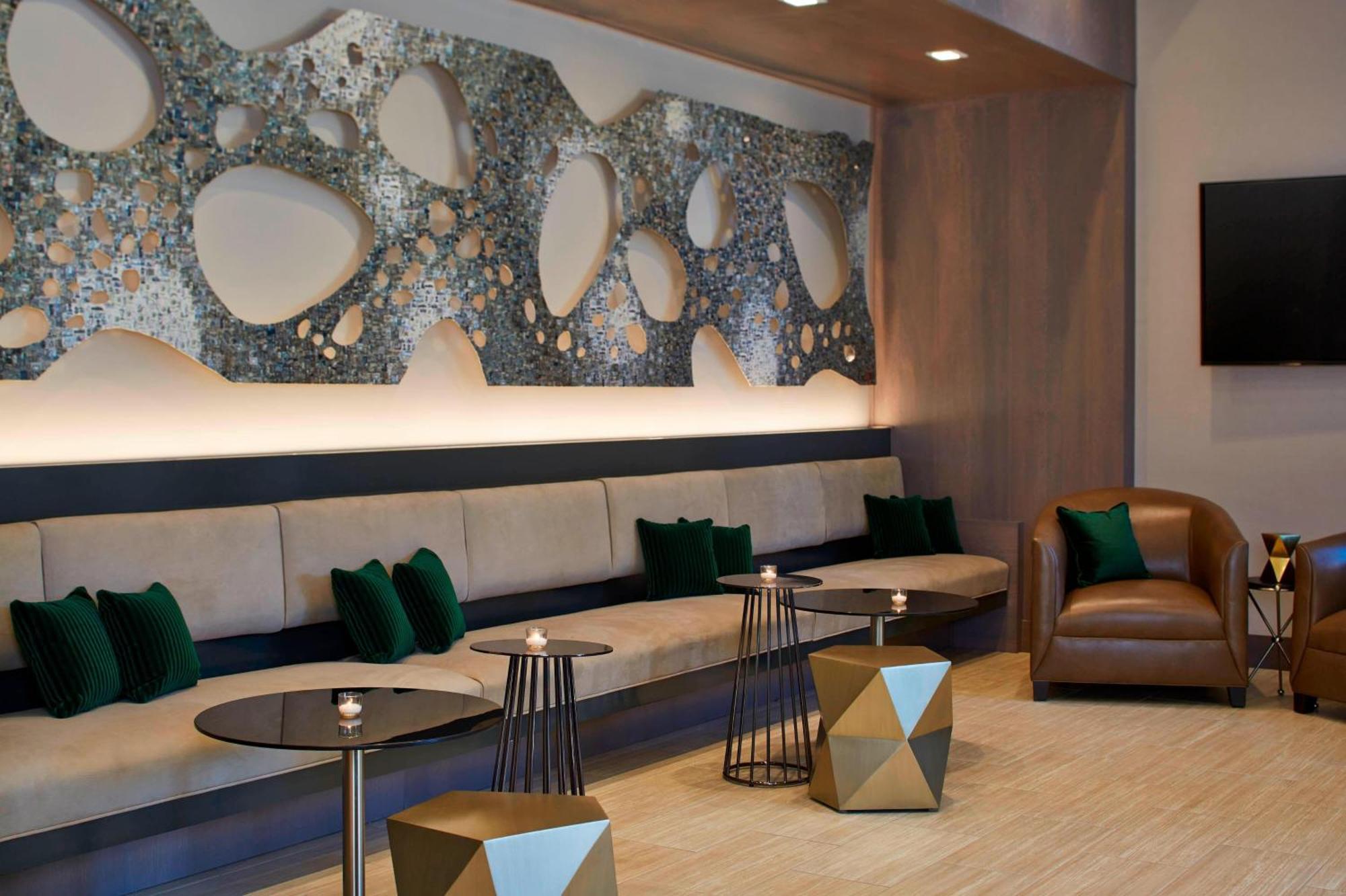 Ac Hotel By Marriott Seattle Bellevue/Downtown Bagian luar foto