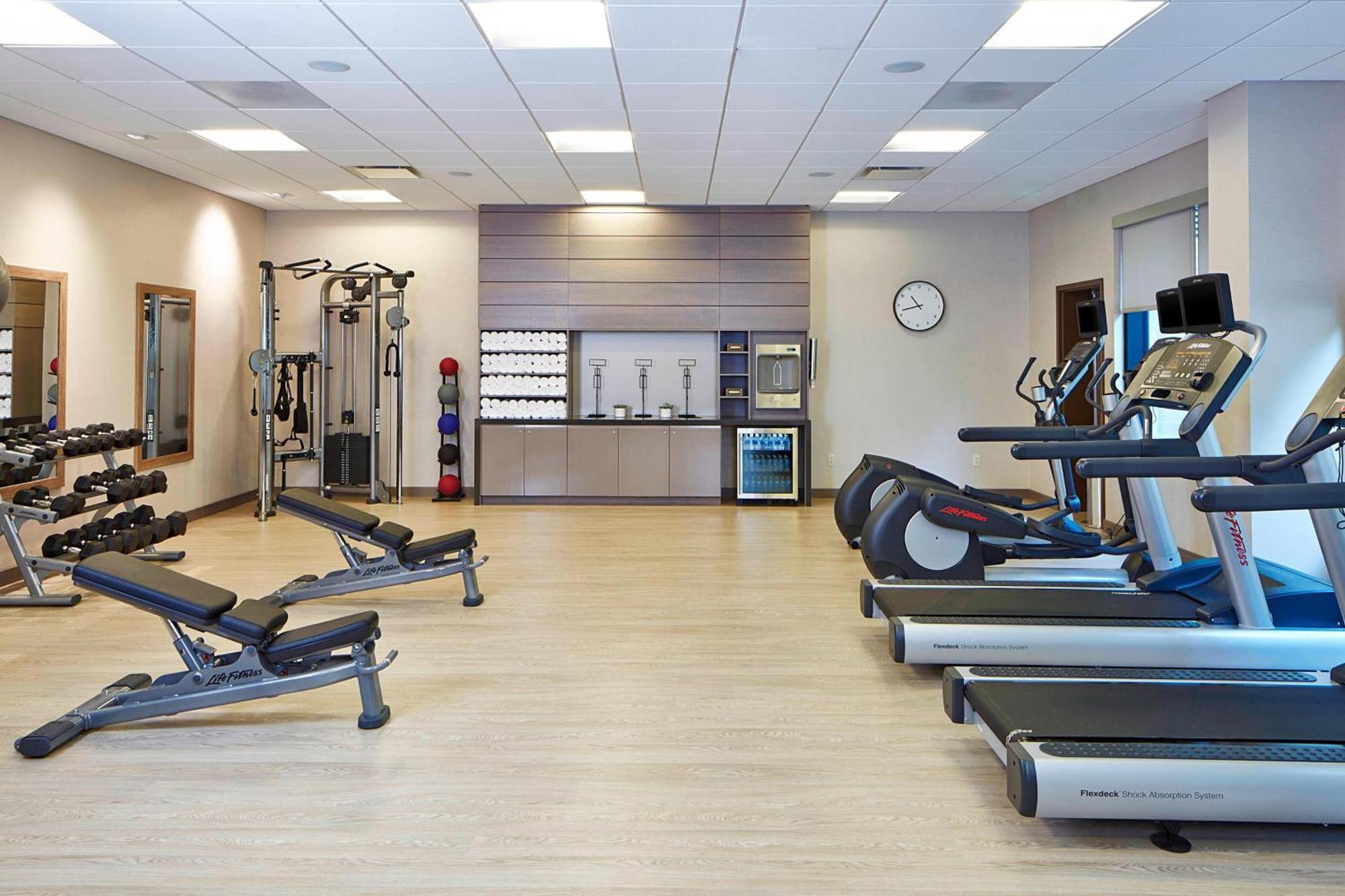 Ac Hotel By Marriott Seattle Bellevue/Downtown Bagian luar foto