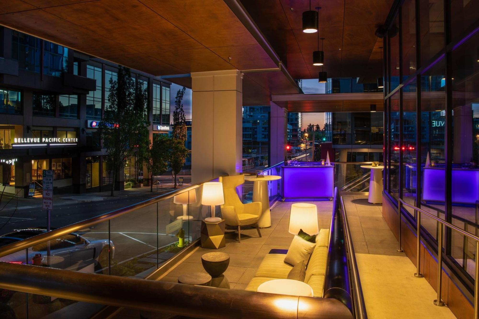 Ac Hotel By Marriott Seattle Bellevue/Downtown Bagian luar foto