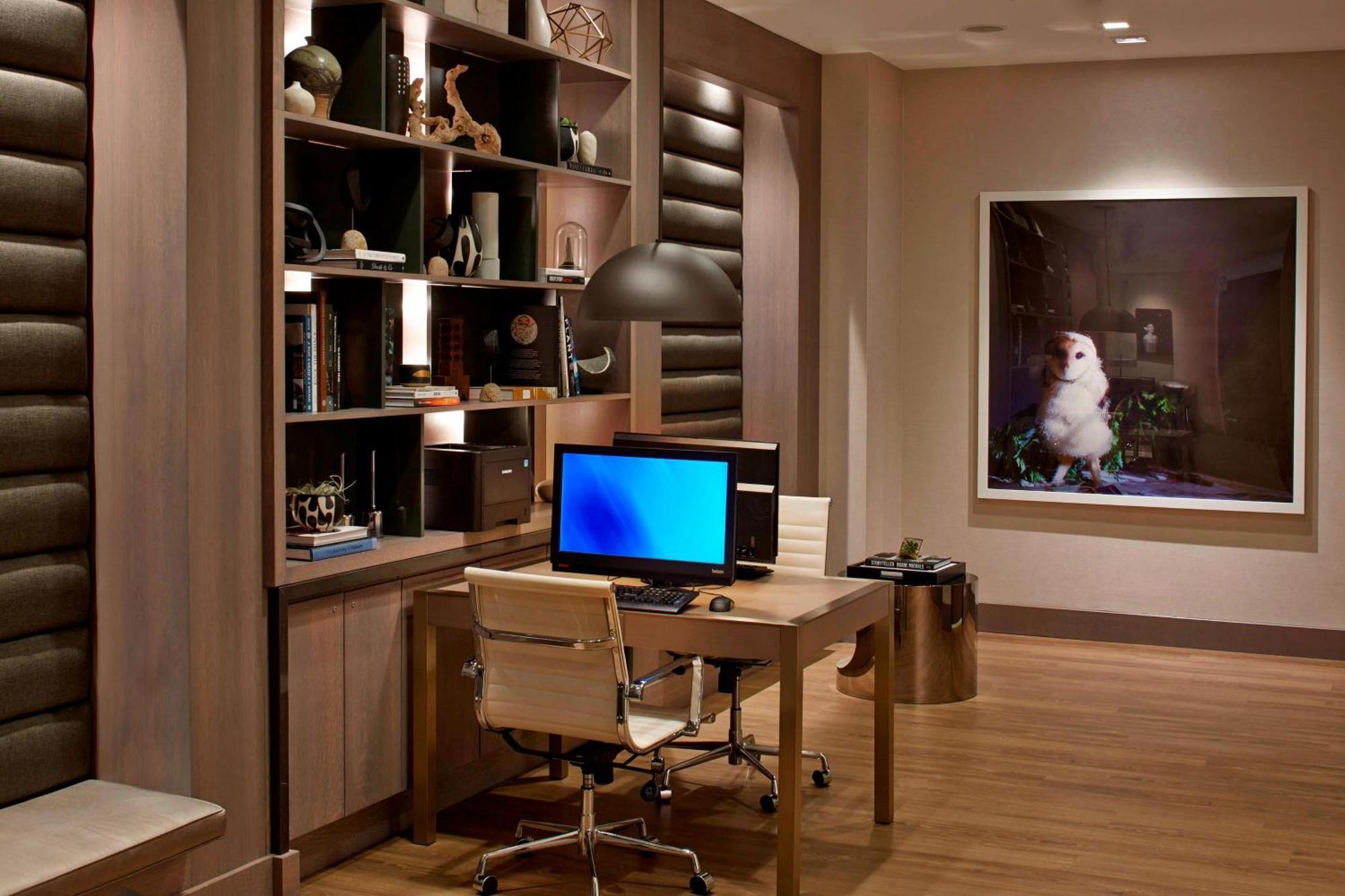 Ac Hotel By Marriott Seattle Bellevue/Downtown Bagian luar foto