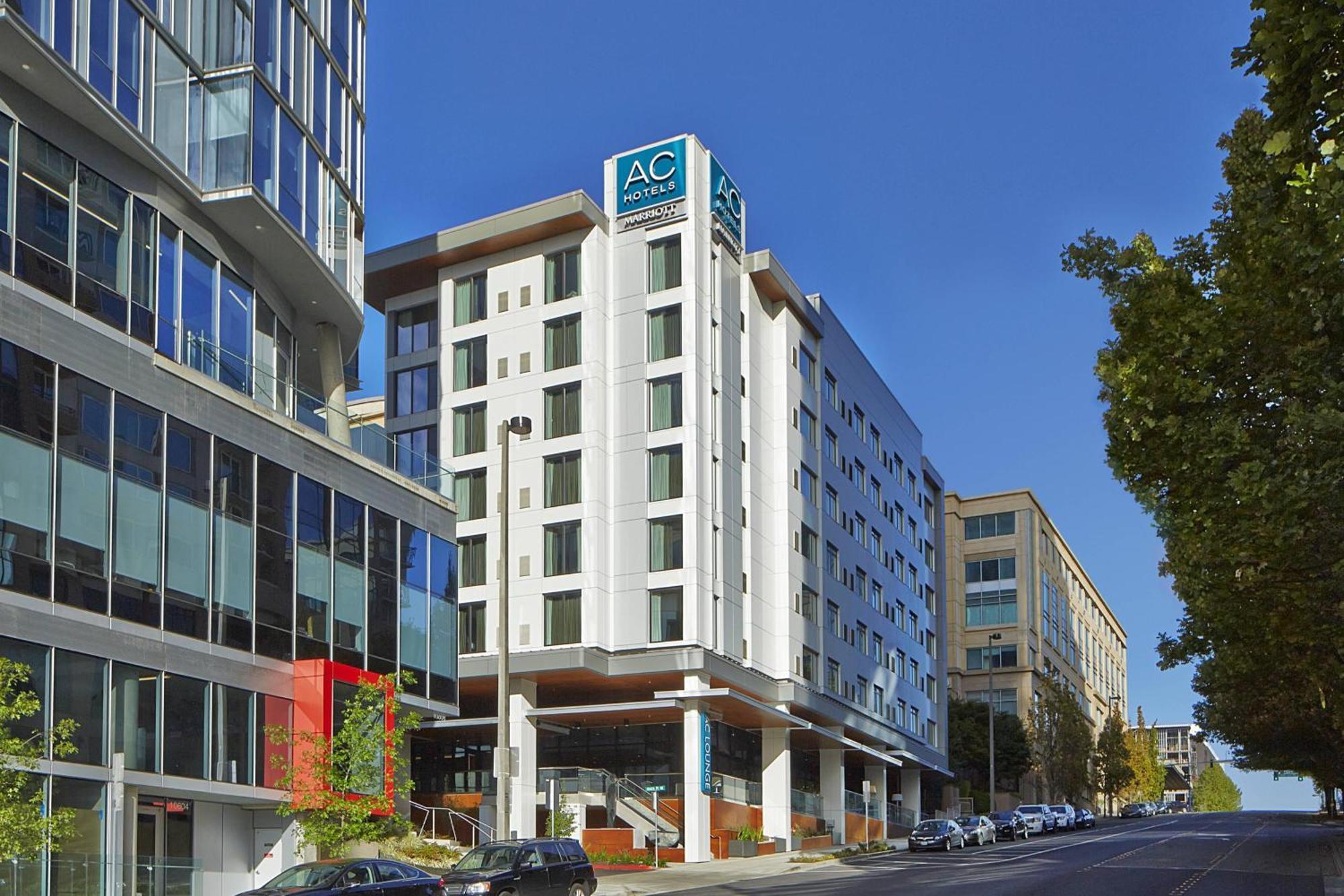 Ac Hotel By Marriott Seattle Bellevue/Downtown Bagian luar foto