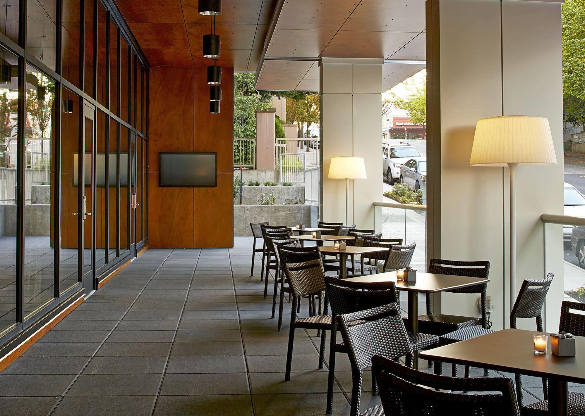 Ac Hotel By Marriott Seattle Bellevue/Downtown Bagian luar foto
